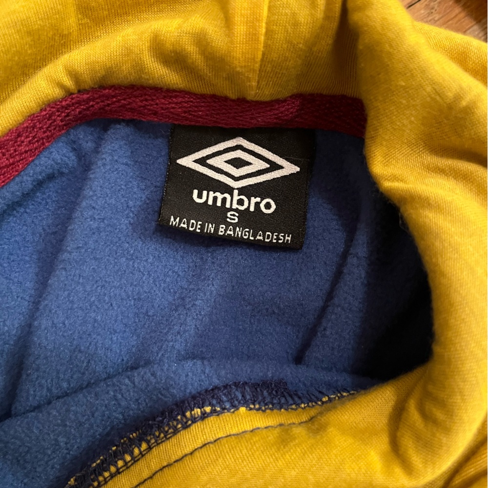 Umbro Barcelona Navy Hoodie Soccer Spain Football - Picture 2 of 4